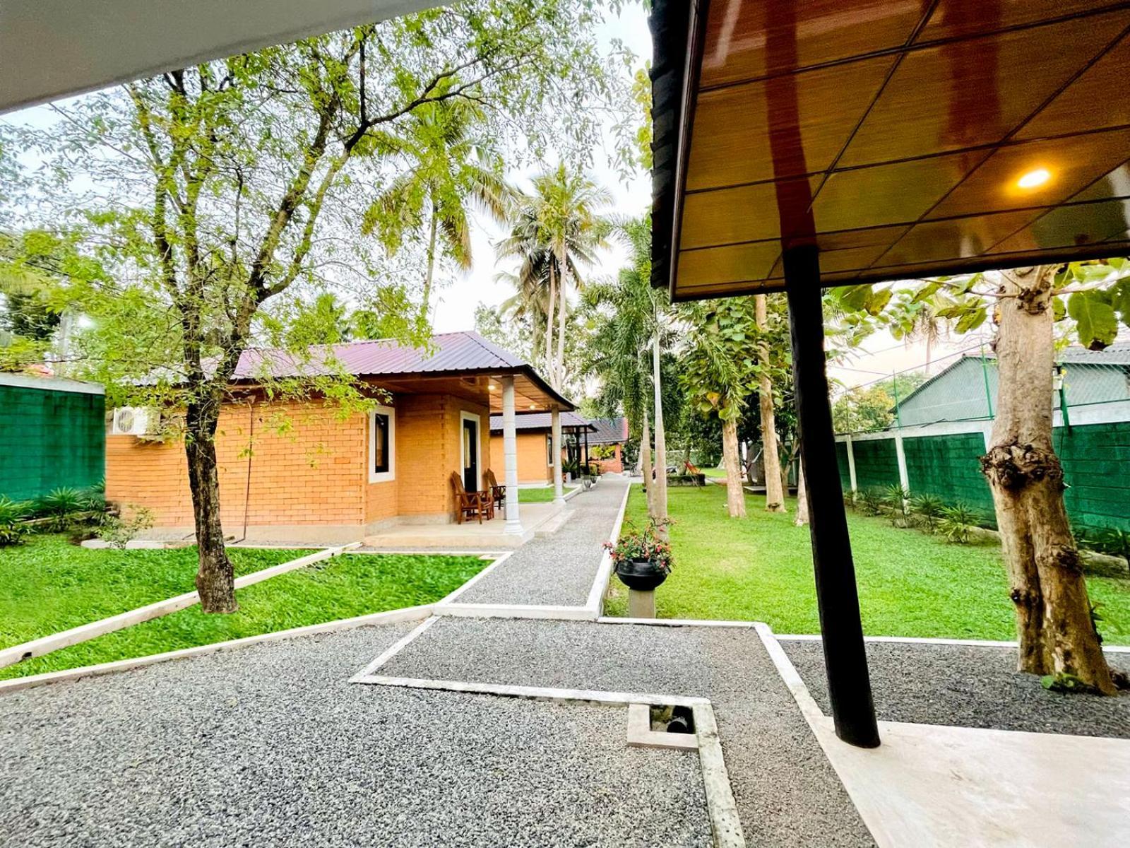 Airport Eco Cottage Katunayaka Exterior foto