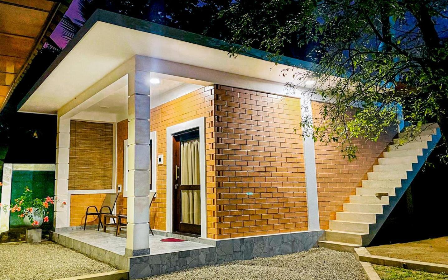 Airport Eco Cottage Katunayaka Exterior foto